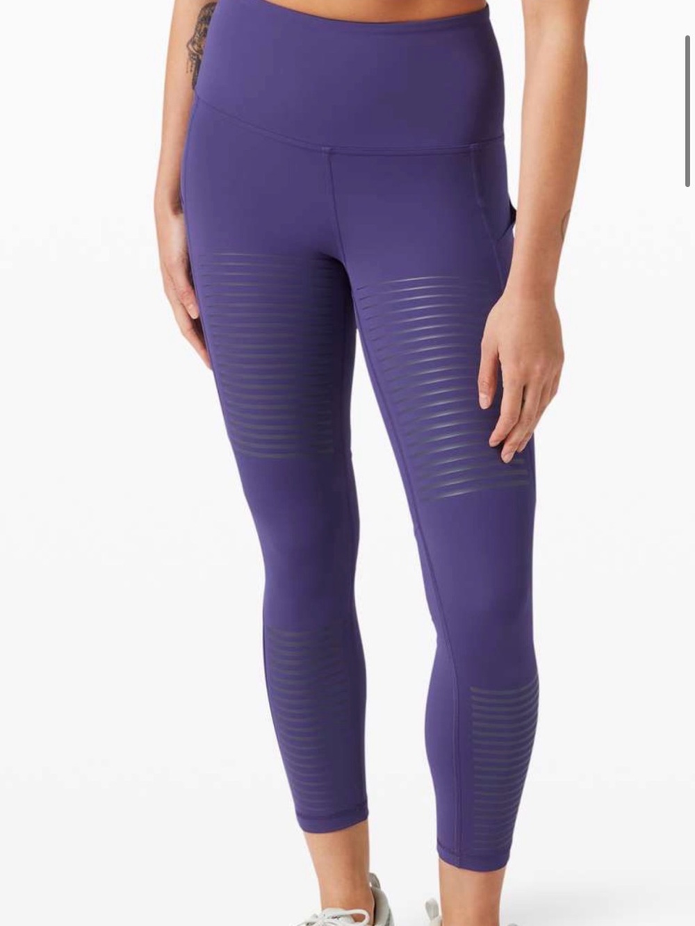 Lululemon Lululemon Rogue Renegade Super High Rise Tight size 8